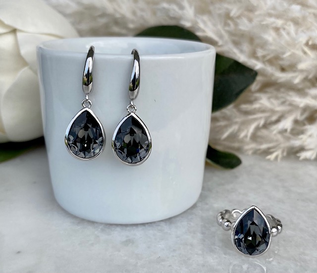 Pear Crystal Earrings - Silver Night
